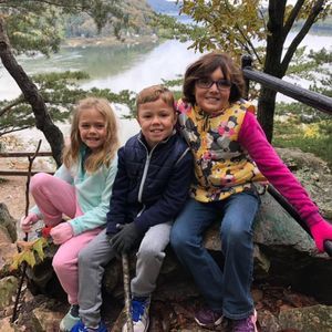 Meet your Posher, Carrie